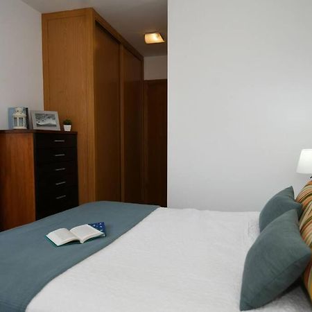 Vut Dos Dormitorios Pontevedra Exteriör bild